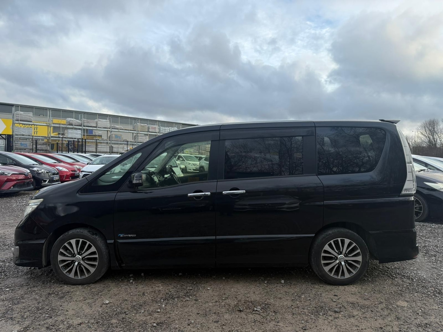 Used Nissan Serena 2026 for sale - 77483288: Photo 7