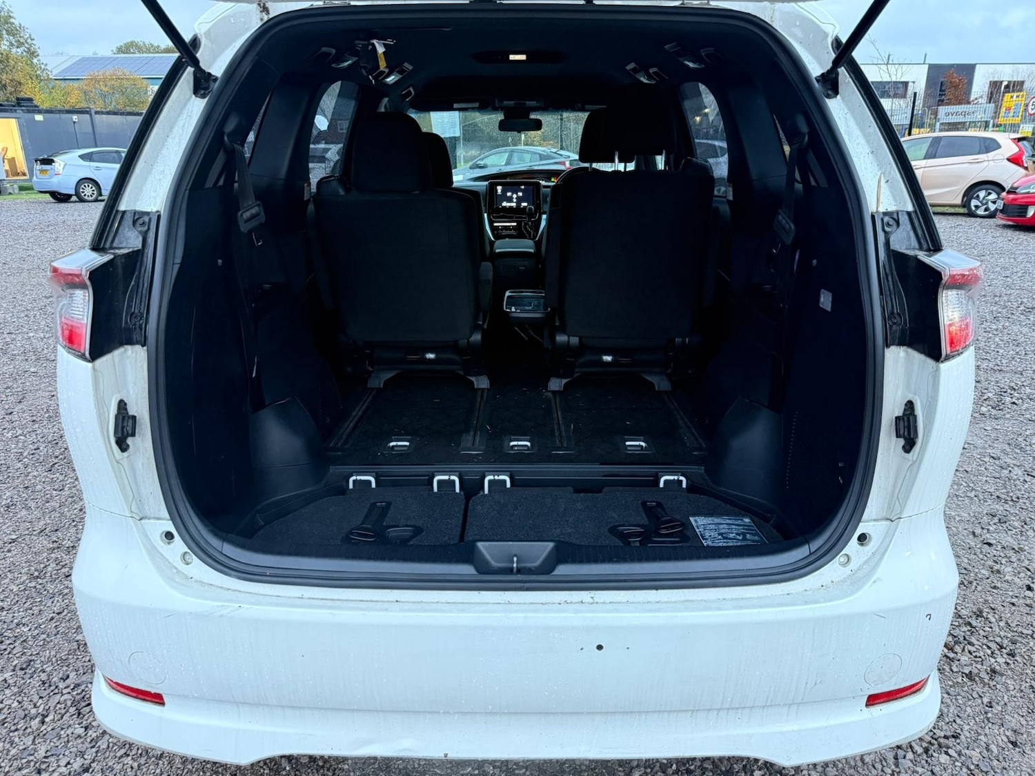 Used Toyota Estima for sale - 76534985: Photo 17