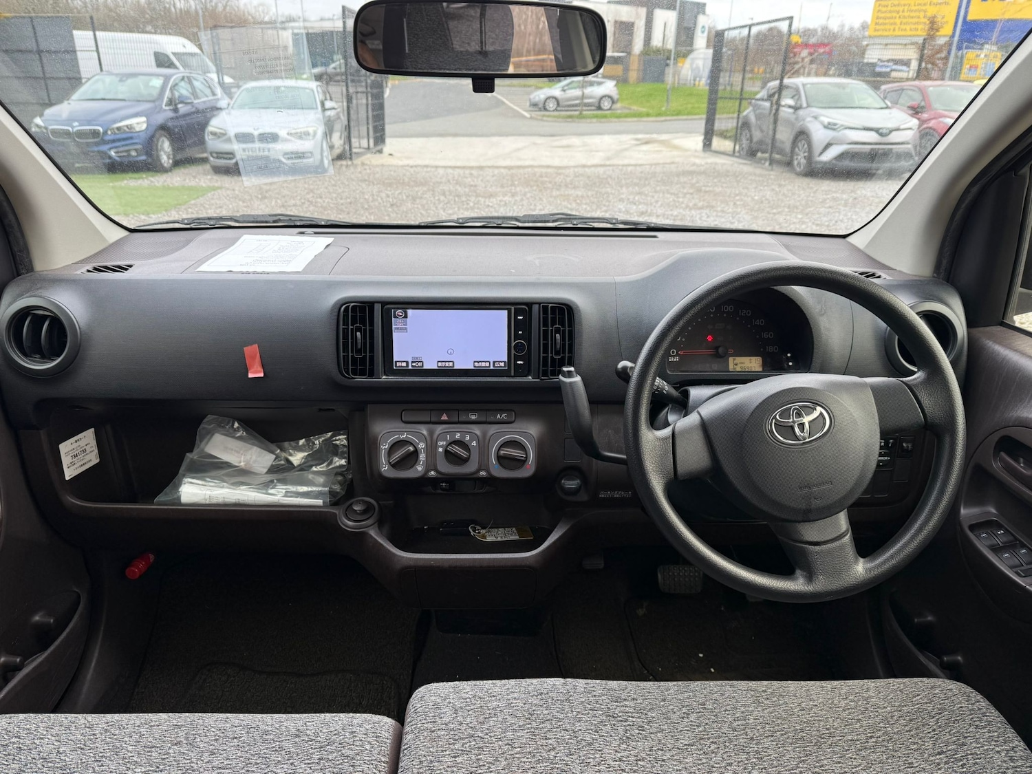 Used Toyota Passo for sale - 77072136: Photo 11