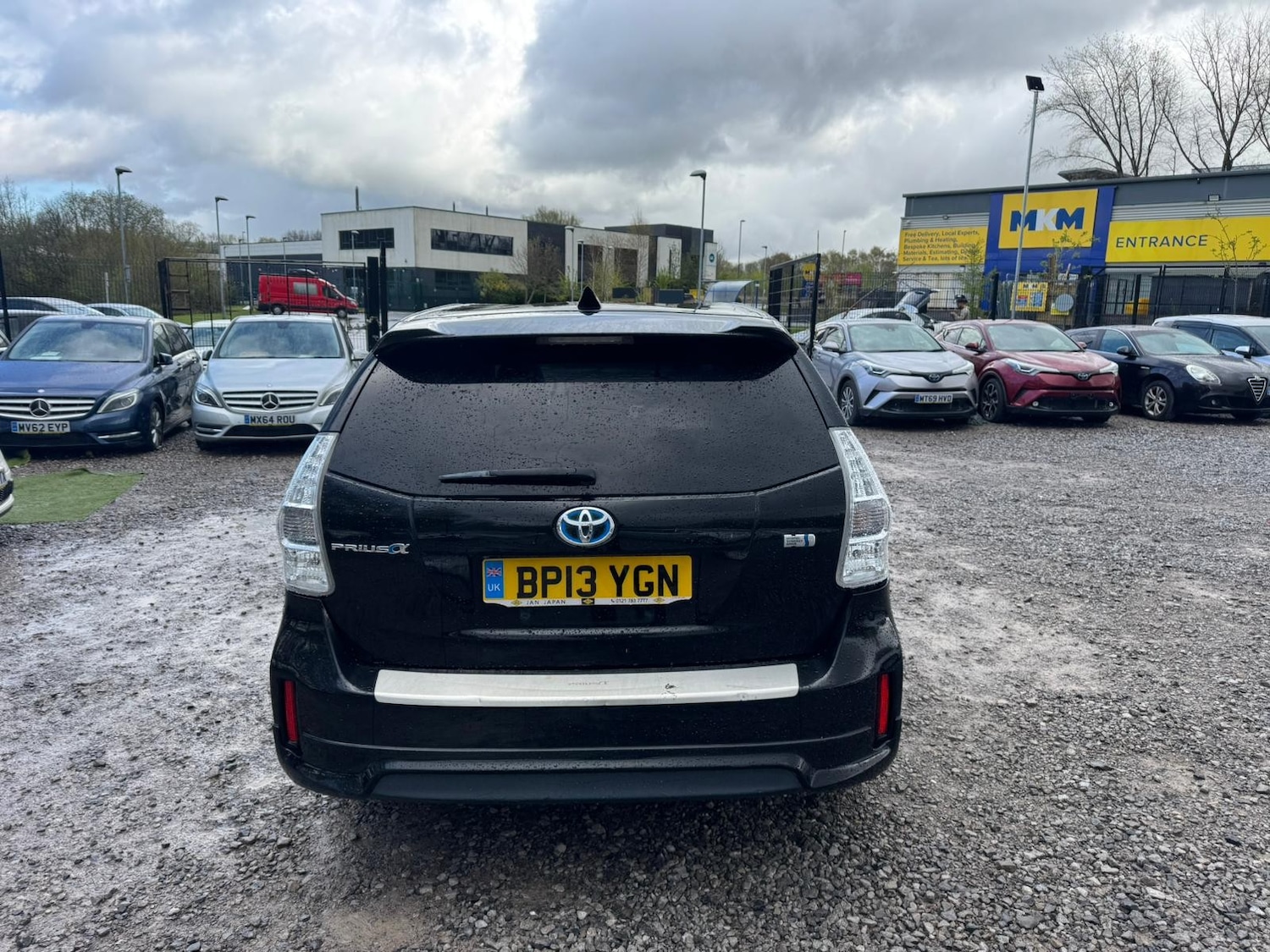 Used Toyota Prius+ 2026 for sale - 78219519: Photo 4