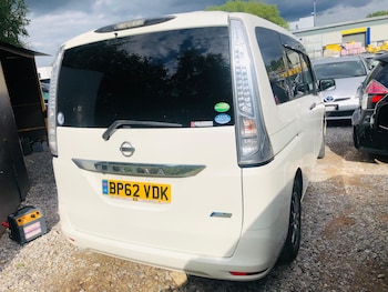 Used Nissan Serena 2013 for sale - 75556775: Photo