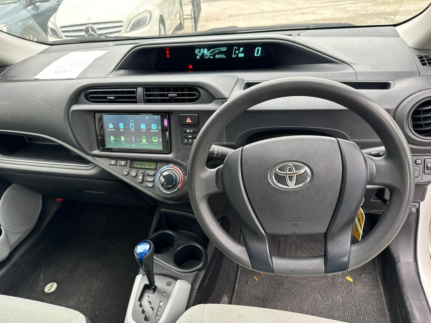 Used Toyota Aqua for sale - 77820063: Photo 12
