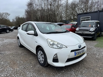 Used Toyota Aqua 2014 for sale - 77820063: Photo