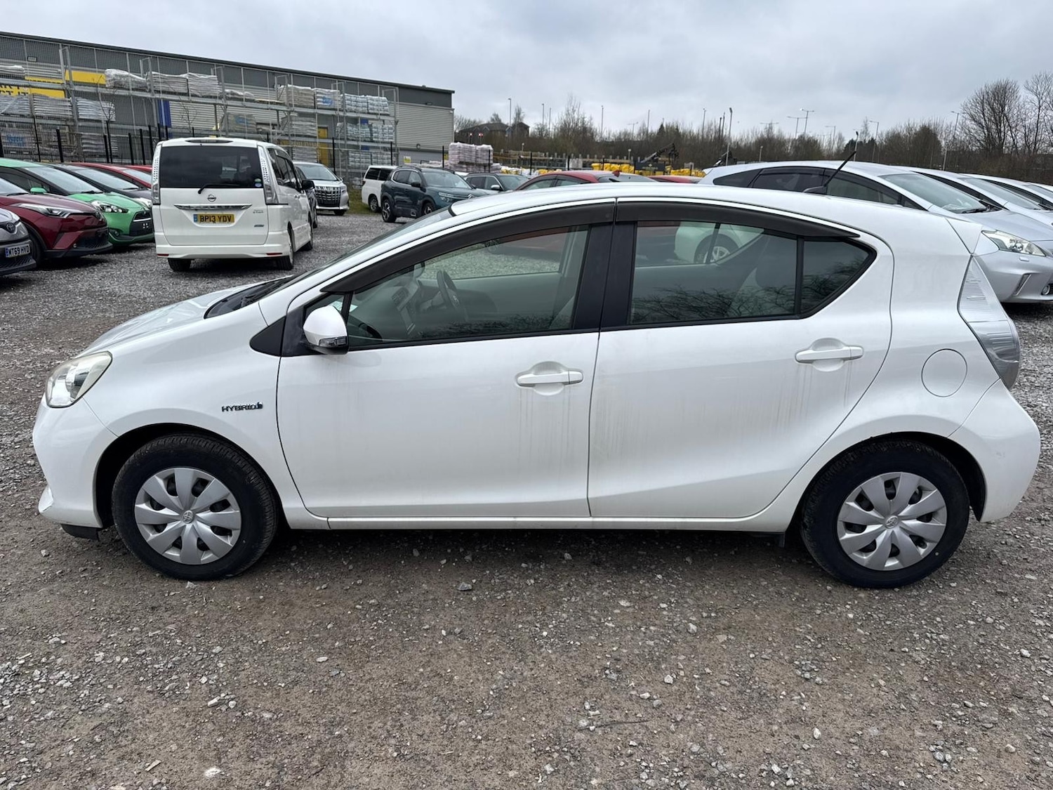 Used Toyota Aqua for sale - 77820063: Photo 7