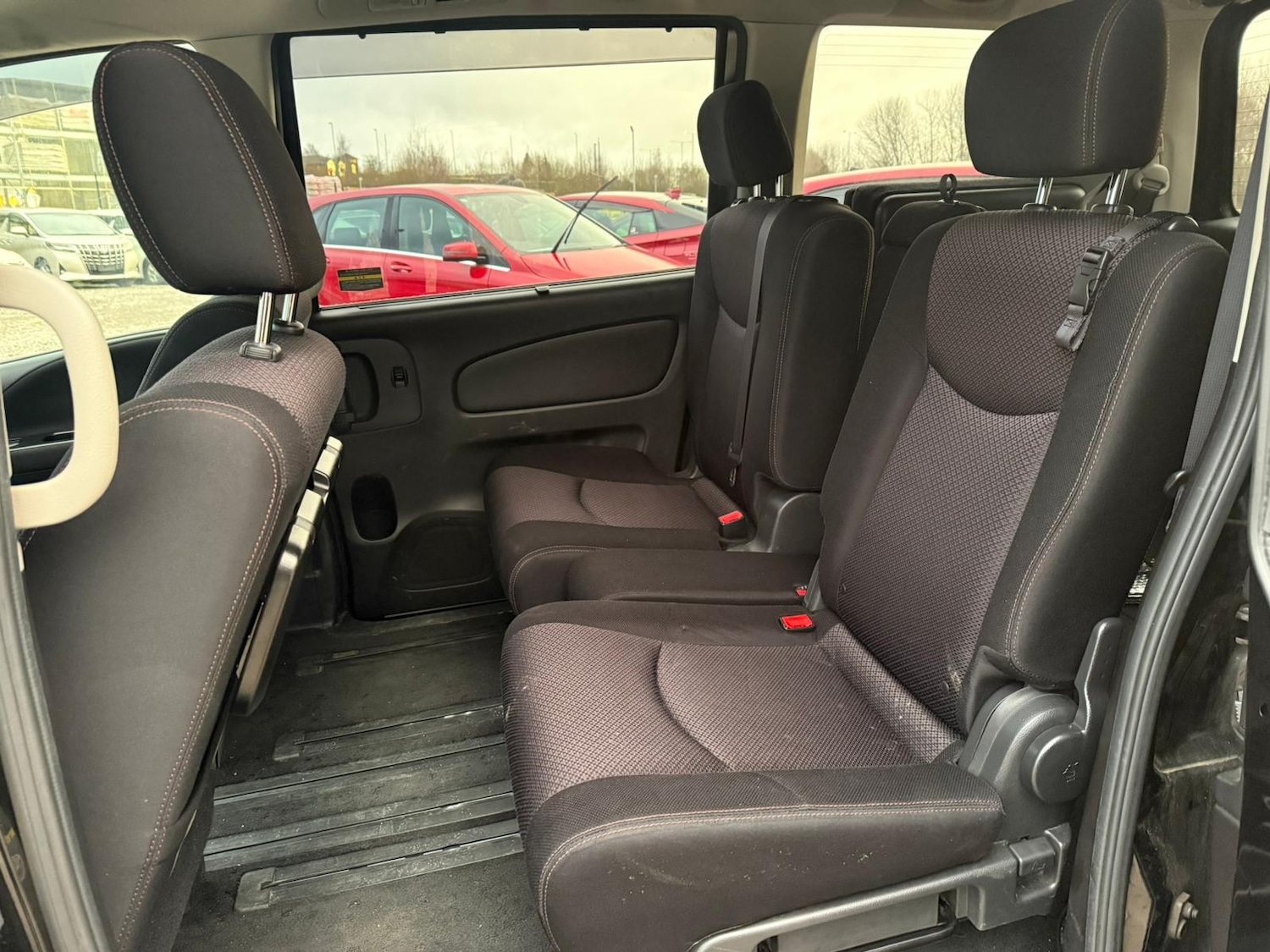 Used Nissan Serena 2026 for sale - 77307744: Photo 14