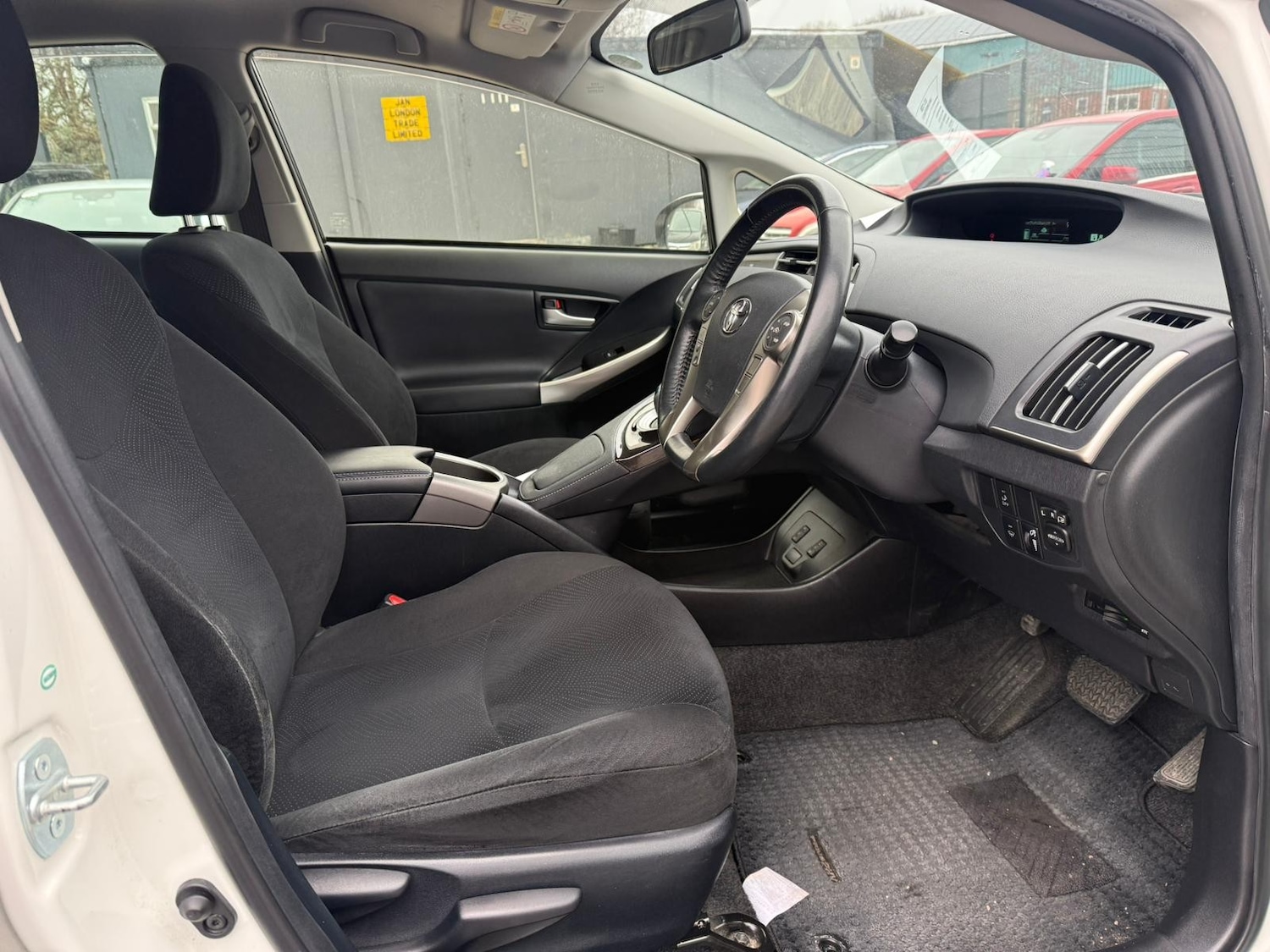 Used Toyota Prius for sale - 77436299: Photo 11