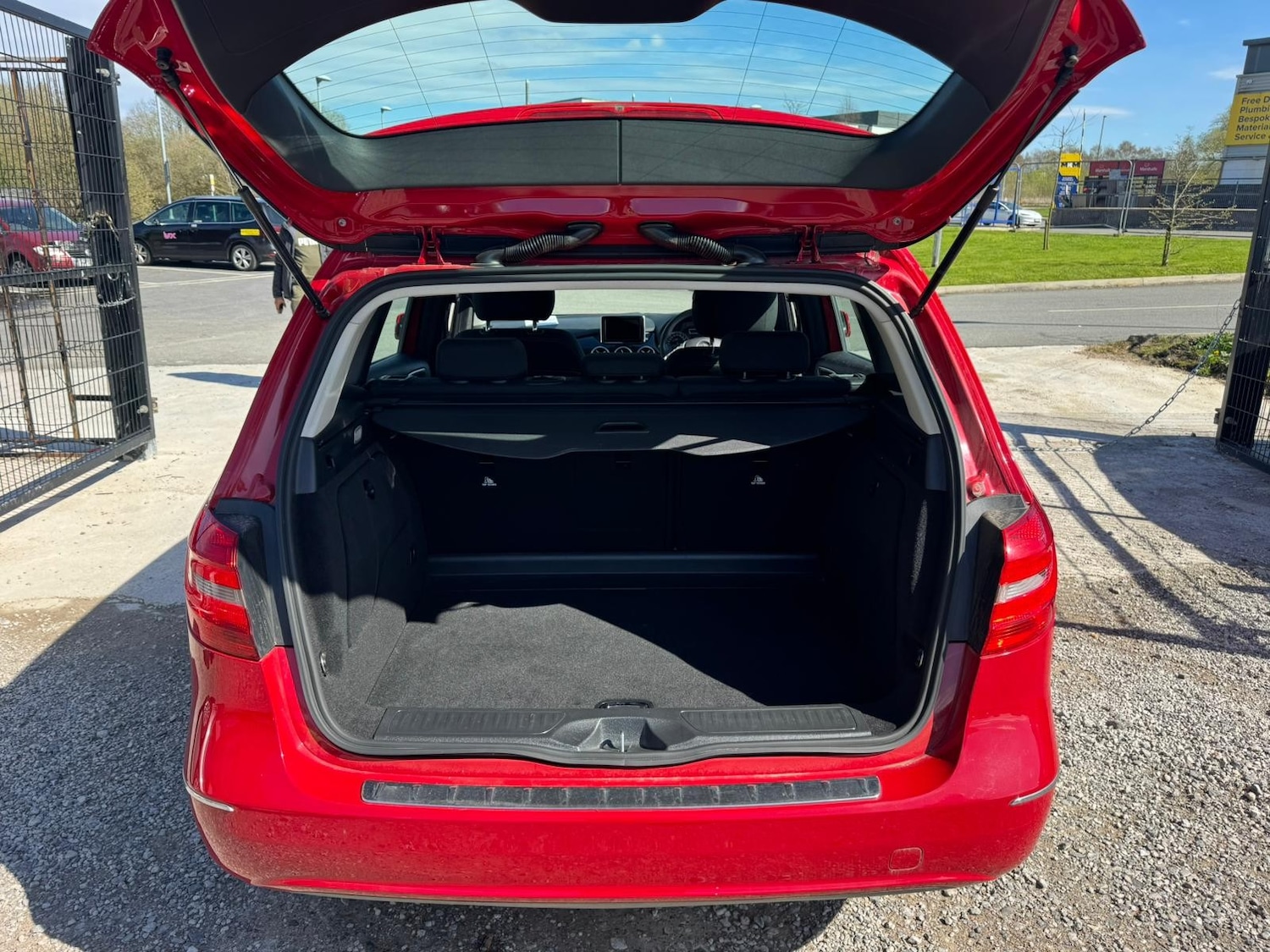 Used Mercedes-Benz B Class for sale - 78163002: Photo 16