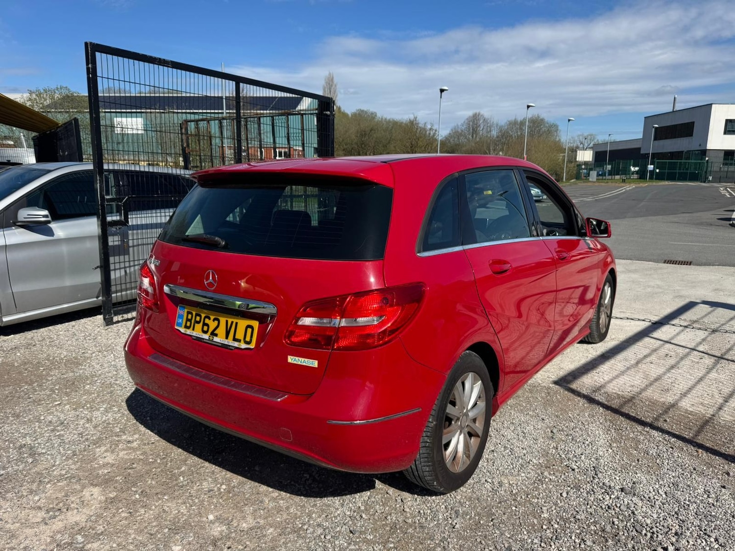 Used Mercedes-Benz B Class for sale - 78163002: Photo 3