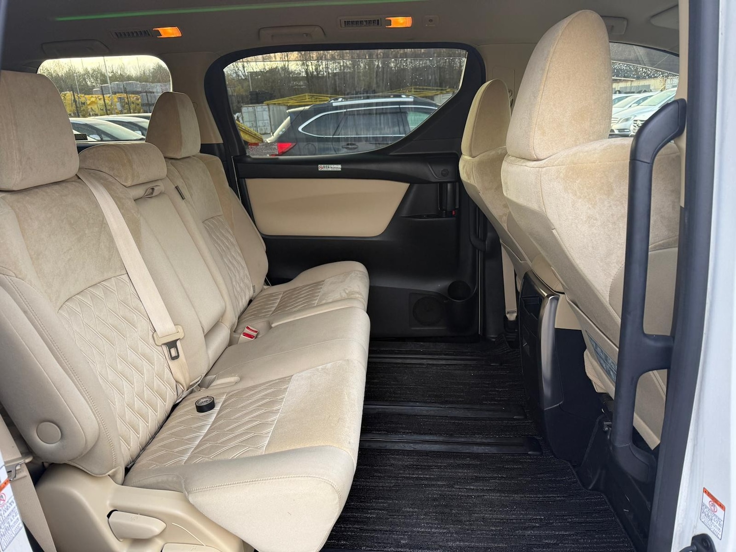 Used Toyota Alphard 2025 for sale - 76724088: Photo 14