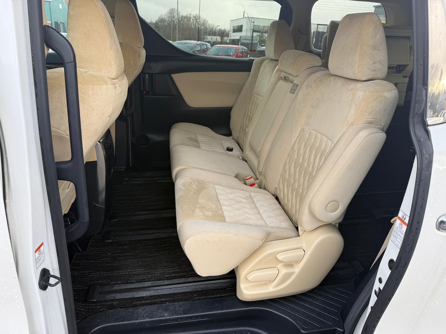 Used Toyota Alphard 2025 for sale - 76724088: Photo 19