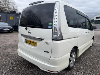 Used Nissan Serena 2013 for sale - 77293601: Photo