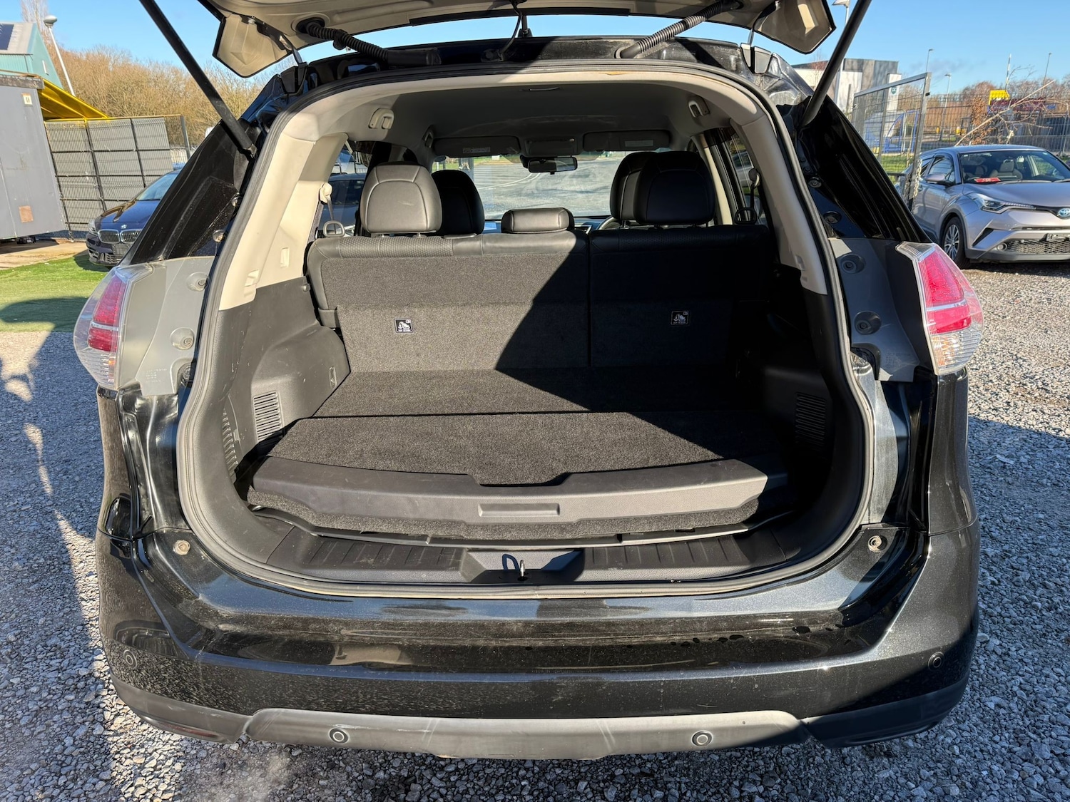 Used Nissan X-Trail for sale - 77100937: Photo 14