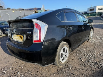 Used Toyota Prius 2013 for sale - 77355159: Photo