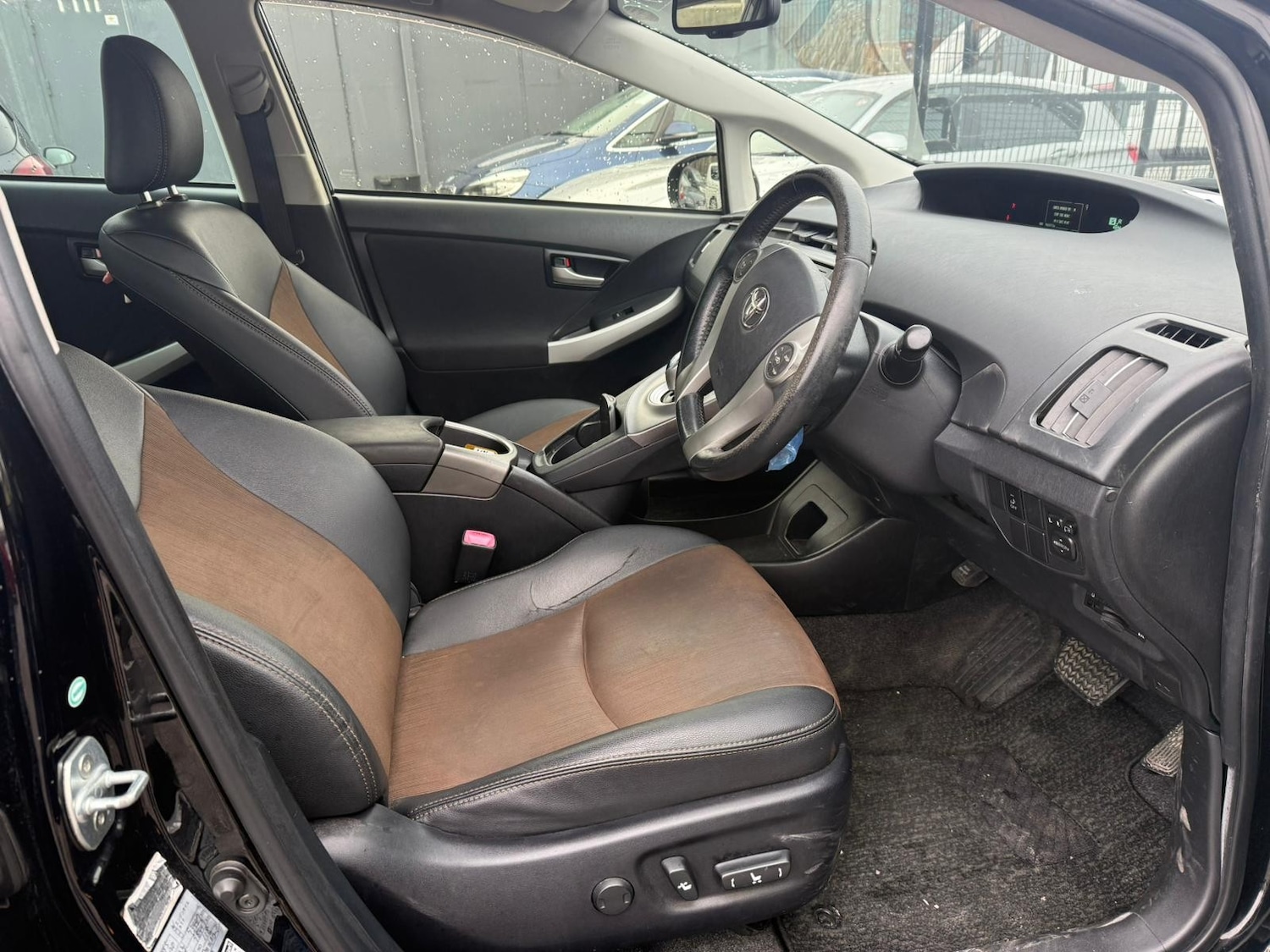 Used Toyota Prius 2026 for sale - 77293595: Photo 11