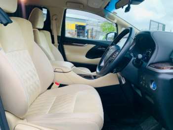Used Toyota Alphard 2020 for sale - 74986830: Photo
