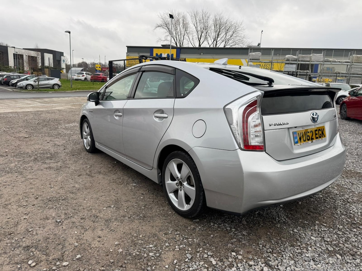 Used Toyota Prius for sale - 77373138: Photo 4