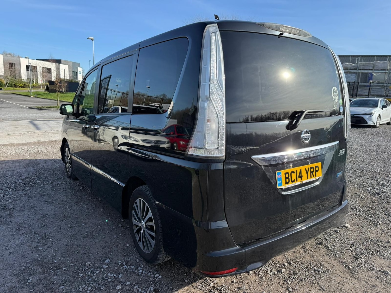 Used Nissan Serena 2026 for sale - 77563659: Photo 6