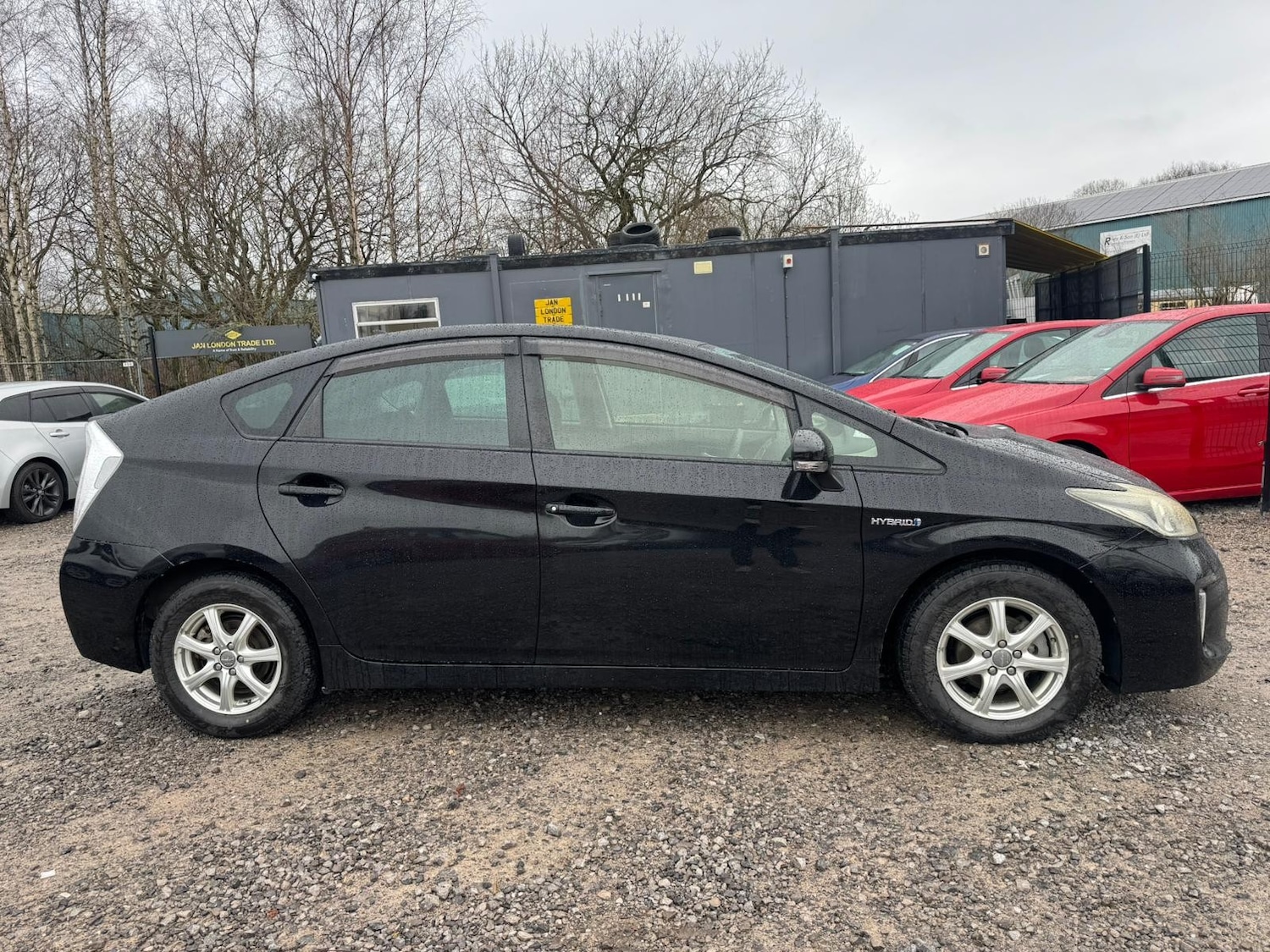 Used Toyota Prius for sale - 77560742: Photo 2