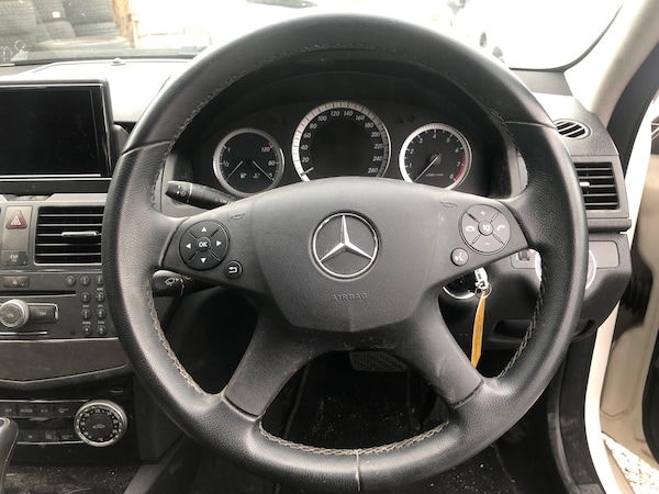 Used Mercedes-Benz C-Class 2025 for sale - 75371565: Photo 30