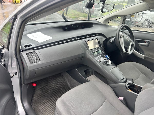 Used Toyota Prius 2025 for sale - 74518248: Photo 15