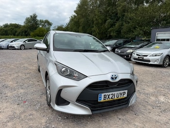 Used Toyota Yaris 2021 for sale - 79371578: Photo