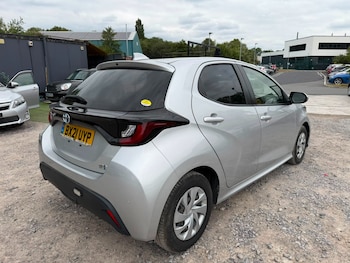 Used Toyota Yaris 2021 for sale - 79371578: Photo