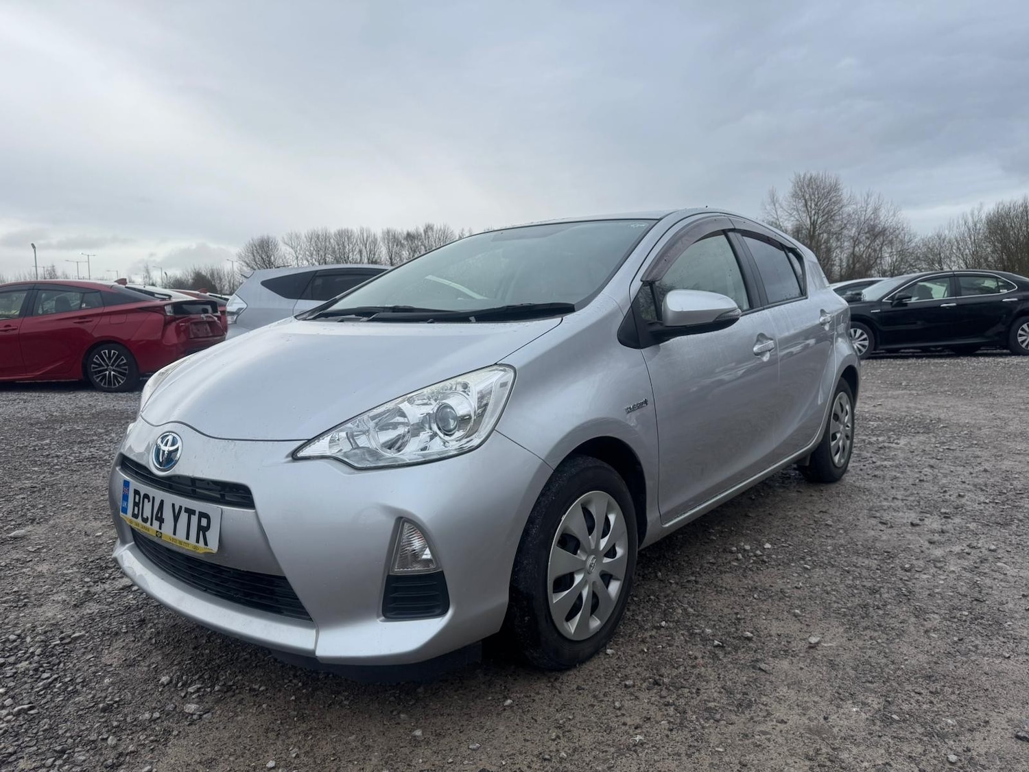 Used Toyota Aqua for sale - 77701481: Photo 8