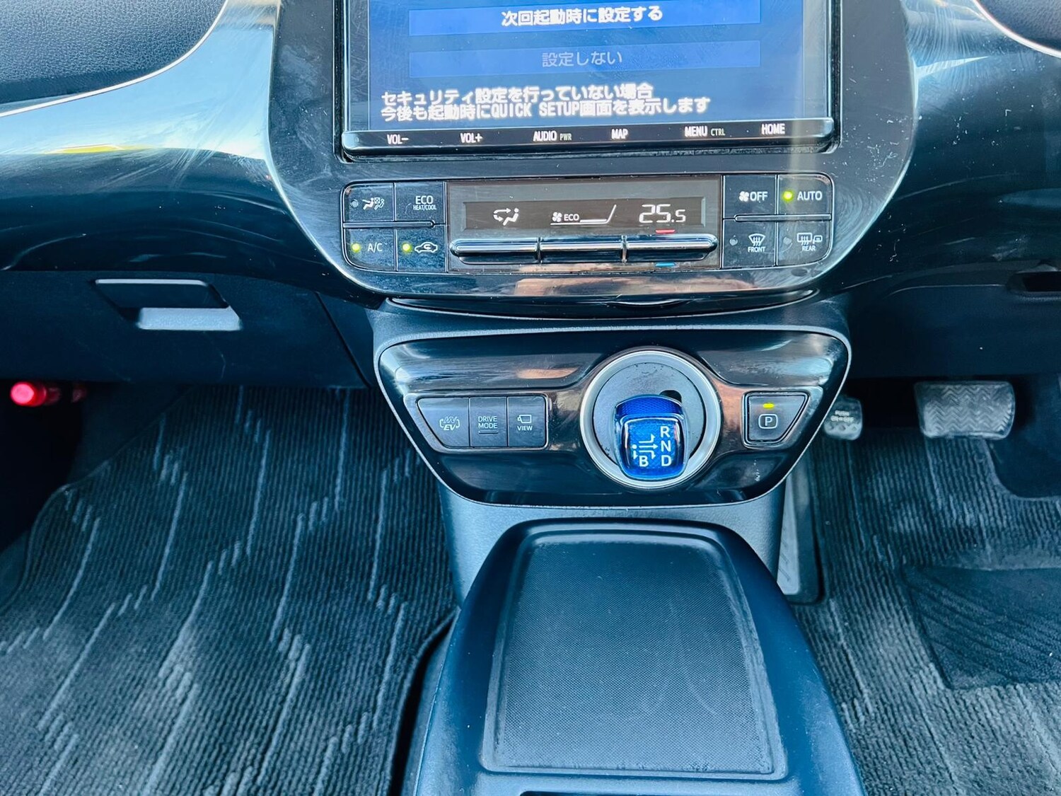 Vehicle 28