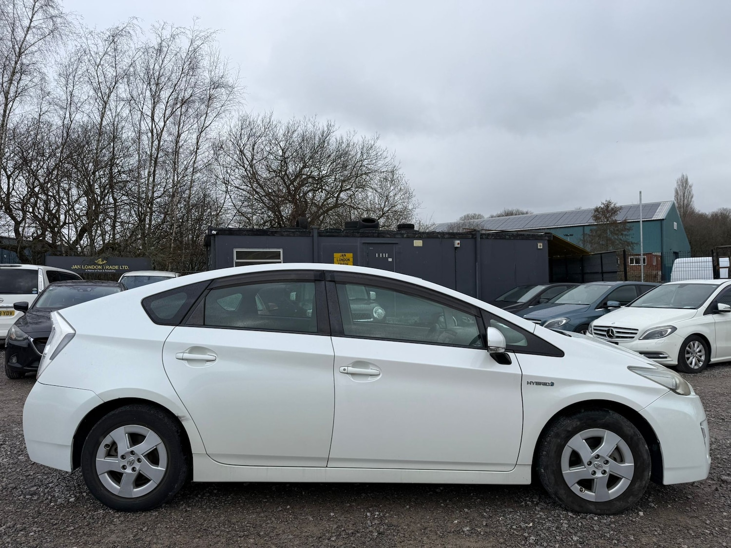 Used Toyota Prius for sale - 77708592: Photo 2