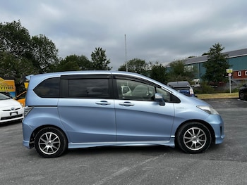 Used Honda Freed 2013 for sale - 79252202: Photo