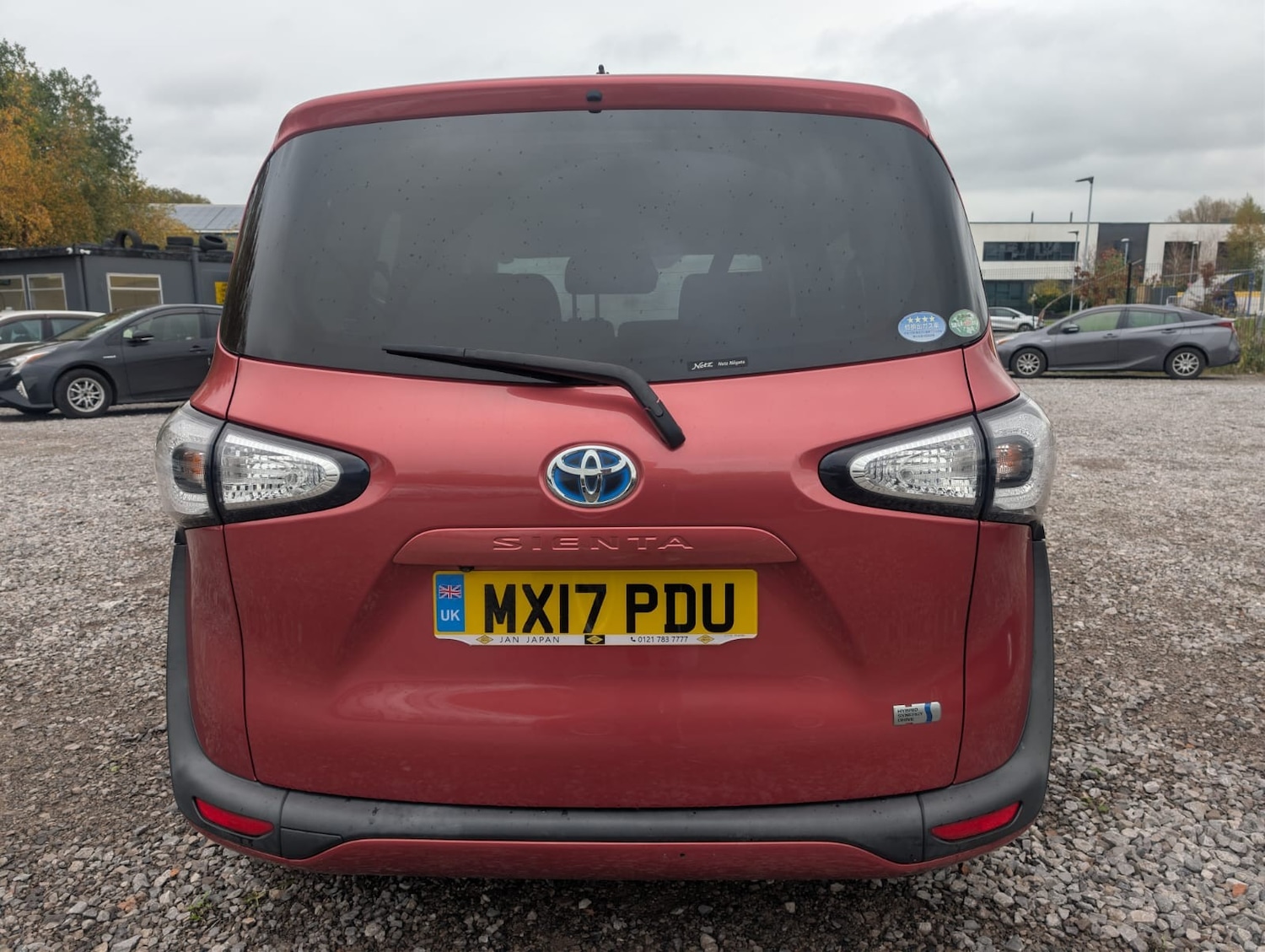 Used Toyota Sienta for sale - 76526922: Photo 4