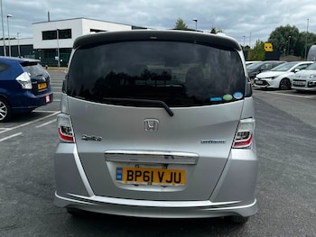 Used Honda Freed 2011 for sale - 79541592: Photo