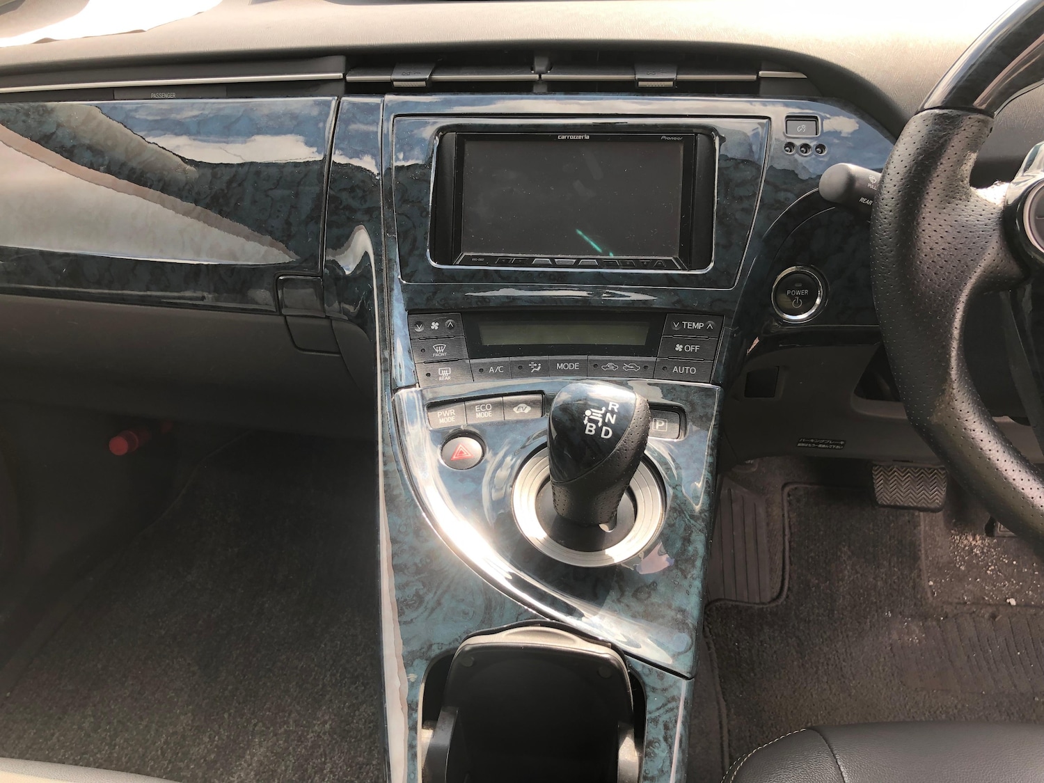 Vehicle 28