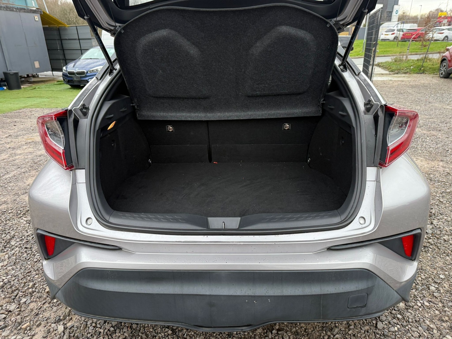 Used Toyota C-HR for sale - 77165814: Photo 13