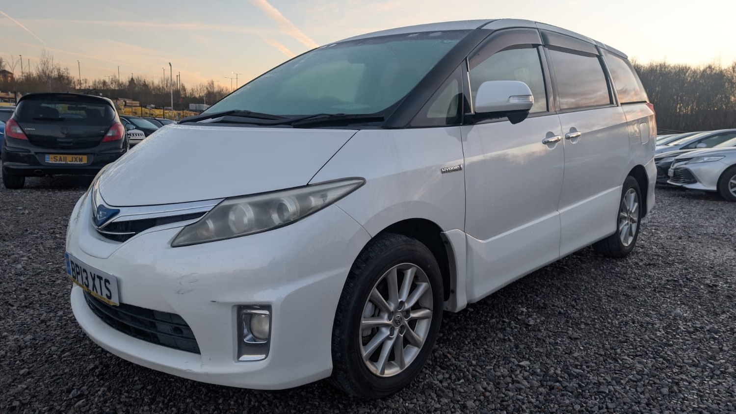 Used Toyota Estima for sale - 76941410: Photo 9