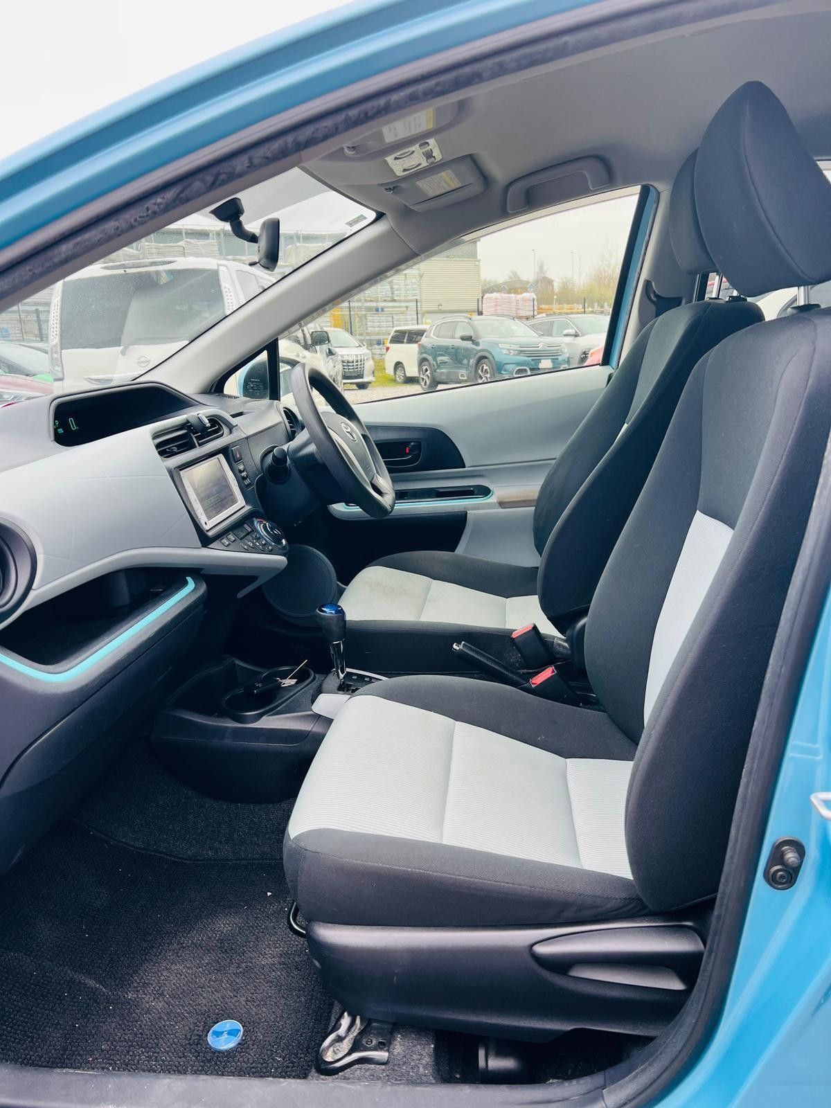 Used Toyota Aqua for sale - 77820078: Photo 18