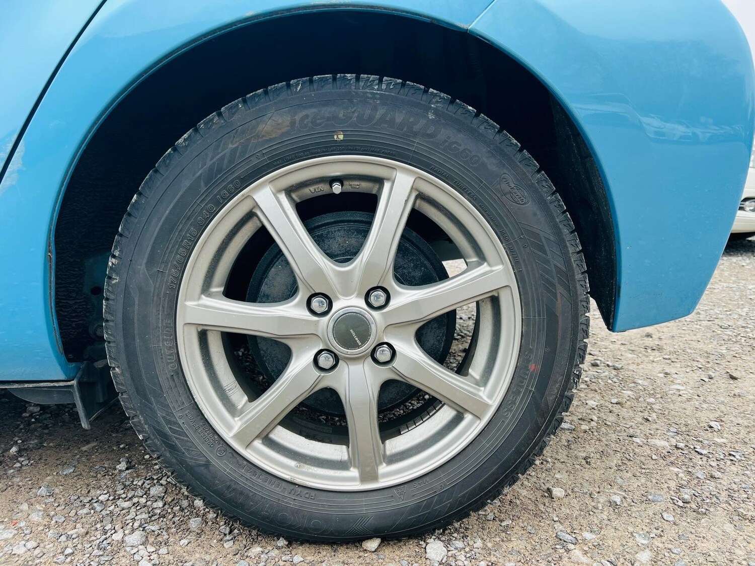 Used Toyota Aqua for sale - 77820078: Photo 27