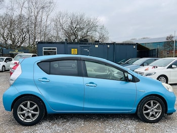 Used Toyota Aqua 2013 for sale - 77820078: Photo