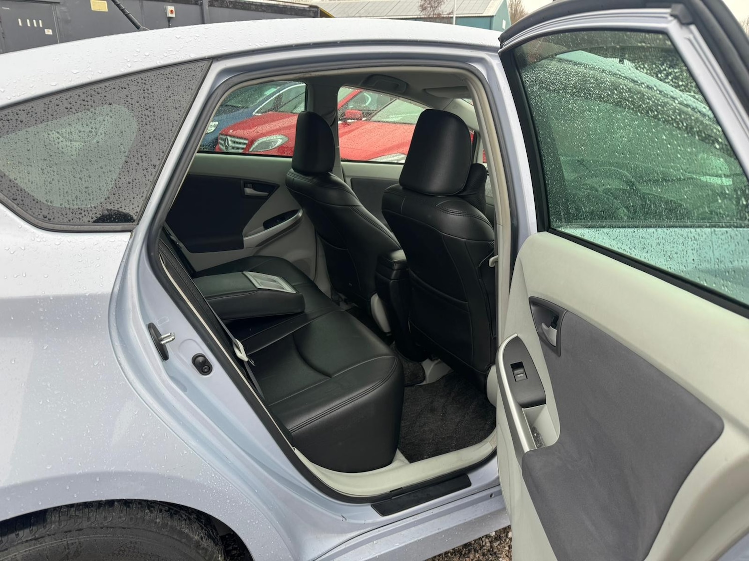 Used Toyota Prius for sale - 77560741: Photo 16