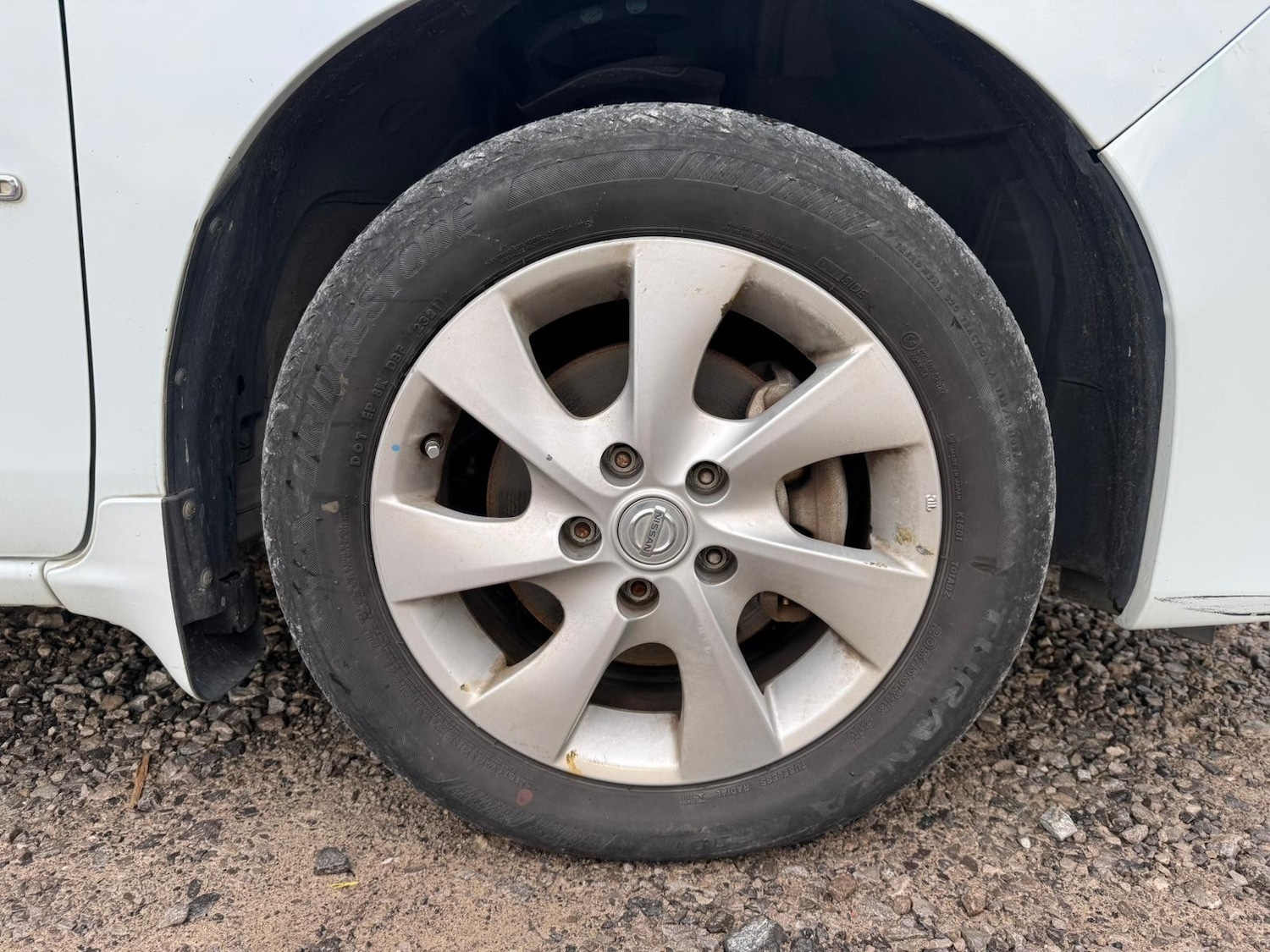 Used Nissan Serena 2026 for sale - 77327259: Photo 17