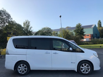 Used Nissan Serena 2014 for sale - 75604659: Photo