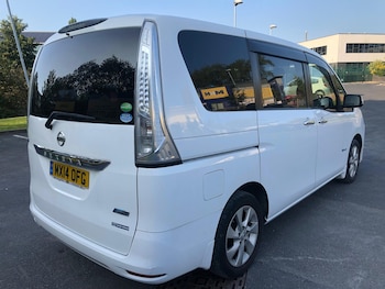 Used Nissan Serena 2014 for sale - 75604659: Photo