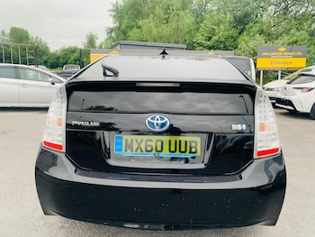 Used Toyota Prius 2011 for sale - 75124052: Photo