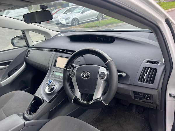 Used Toyota Prius 2025 for sale - 74518202: Photo 5