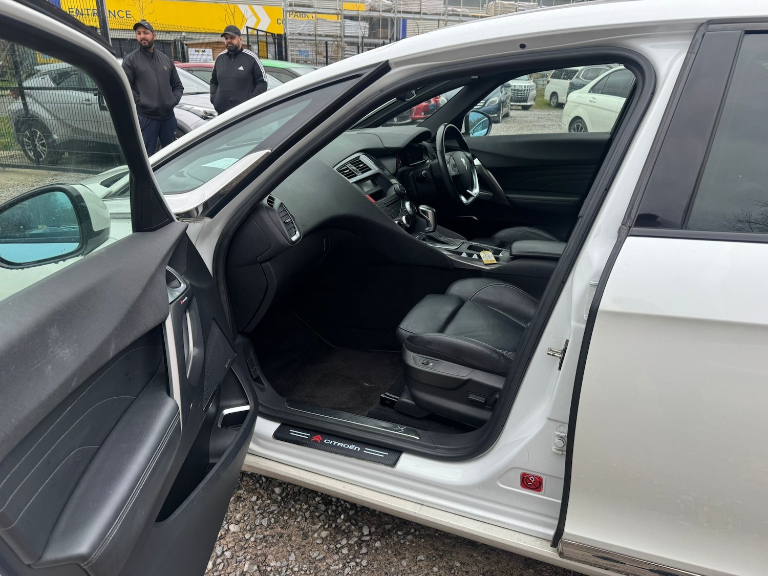 Used Citroen DS5 for sale - 77789638: Photo 17