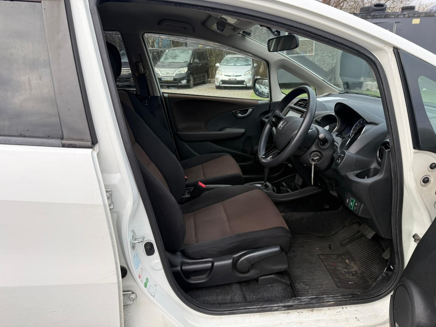 Used Honda Fit for sale - 77072169: Photo 11