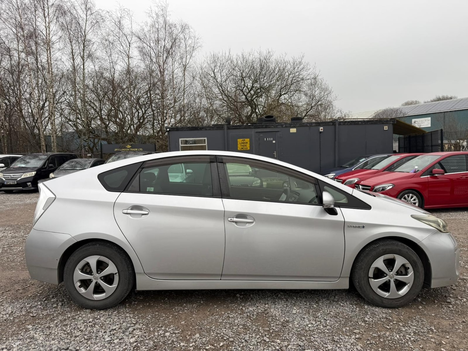 Used Toyota Prius for sale - 77442696: Photo 2