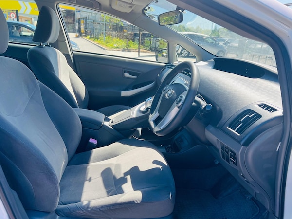 Used Toyota Prius 2025 for sale - 74685591: Photo 41