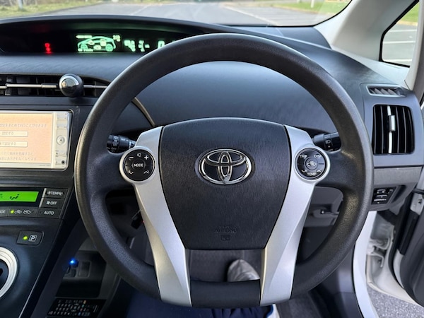 Used Toyota Prius 2025 for sale - 74685591: Photo 6