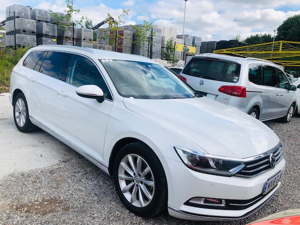 Used Volkswagen Passat 2025 for sale - 76334591: Photo 1